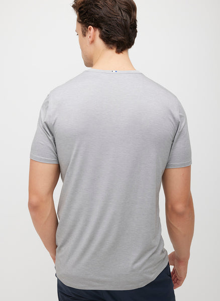 AceCrewTechTee_LightGrey_064_600x600.jpg